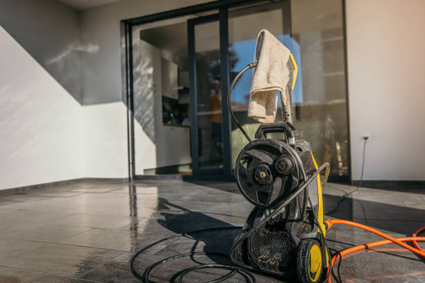 Best Pool Deck Cleaning  in Blooming Prairie, MN